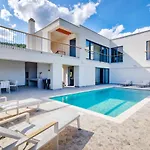 Dreamview By Aneo Travel
